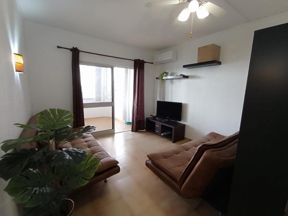 Love Shack Flat In Quarteira Center Exterior photo