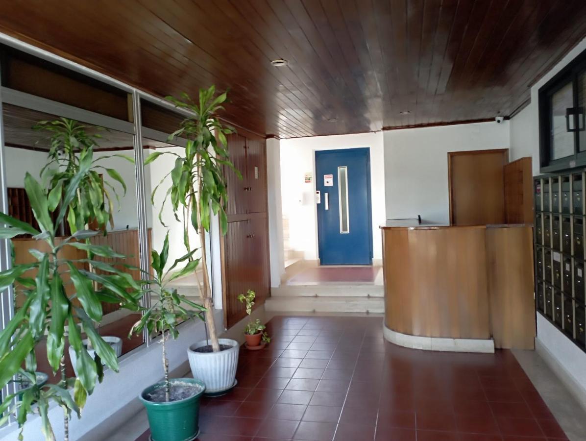 Love Shack Flat In Quarteira Center Exterior photo