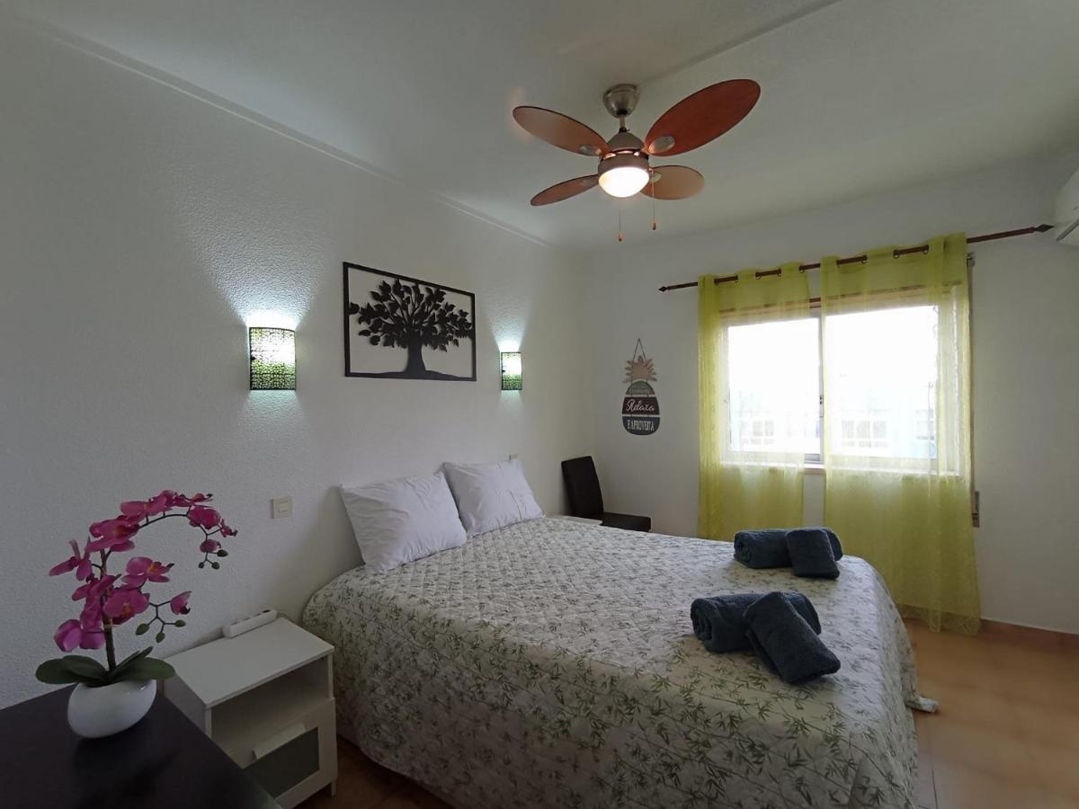 Love Shack Flat In Quarteira Center Exterior photo